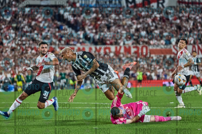 0681-R6-IMG_4010