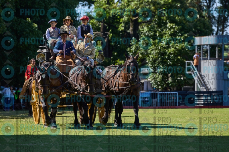 R6-IMG_09642