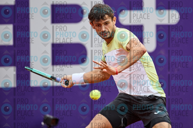 120-R6-_MG_5928