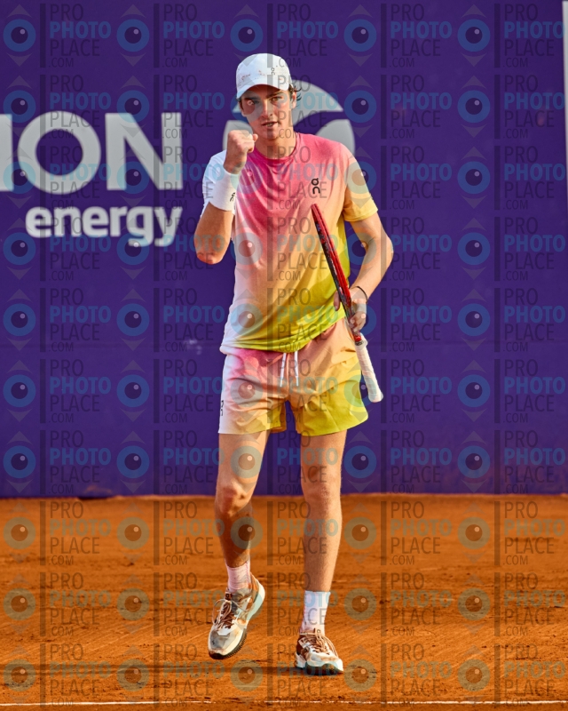 373-R6-_MG_12028