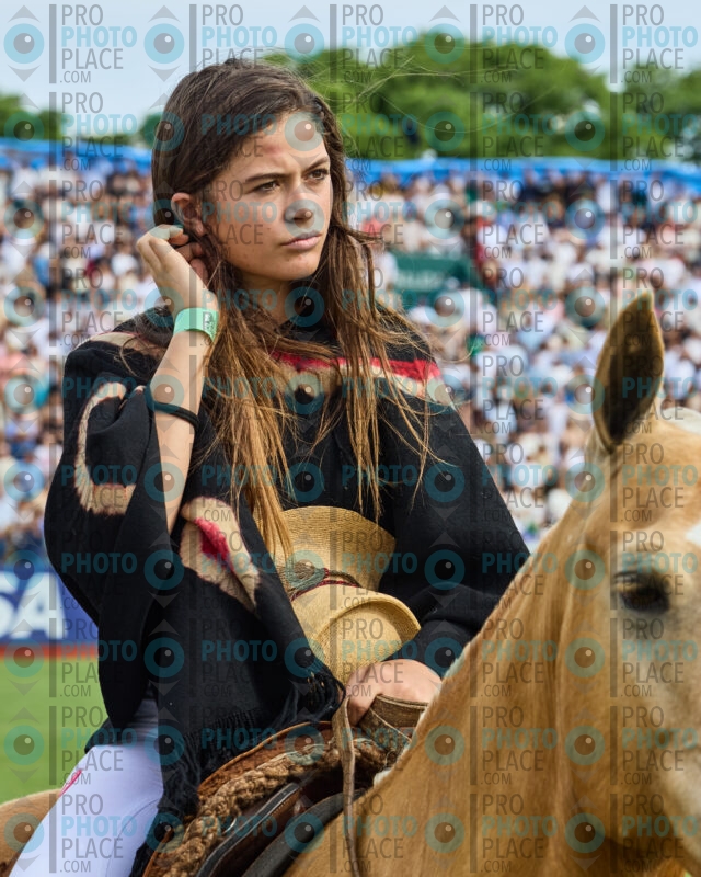 0465-R7-_MG_06215