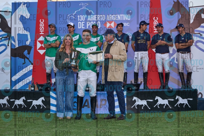 1618-R6-IMG_5546