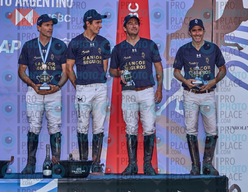 1633-R6-IMG_5561