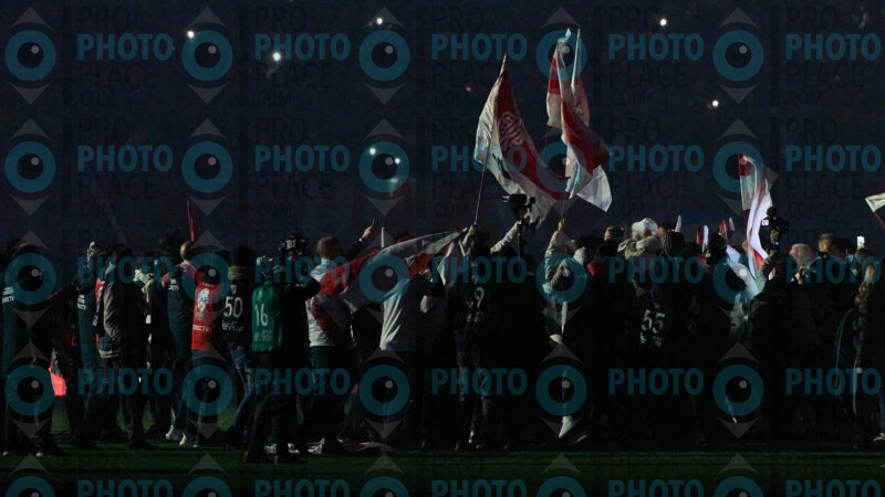 1169-R7-IMG_2442