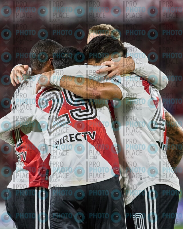 0282-R6-IMG_0944